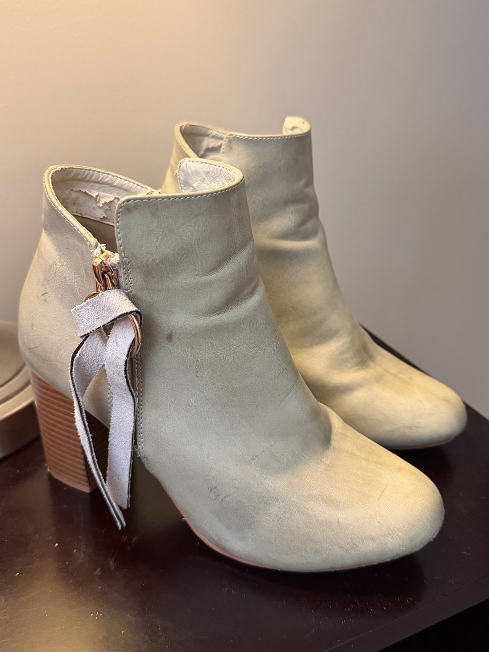 Catherine Malandrino Pale Gray Ankle Booties with Tassel Zip